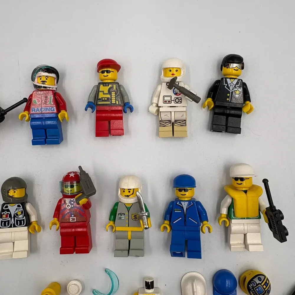 Lot 20 Lego Town Racing Minifigures Minifigs Town Space Tina Tires Tools Hats